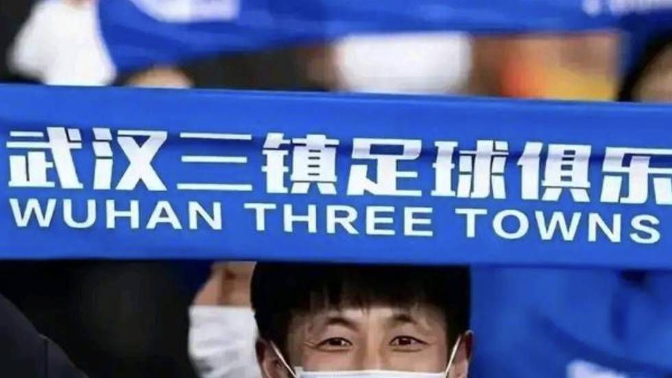 把你的奶从乳罩里掏出来
